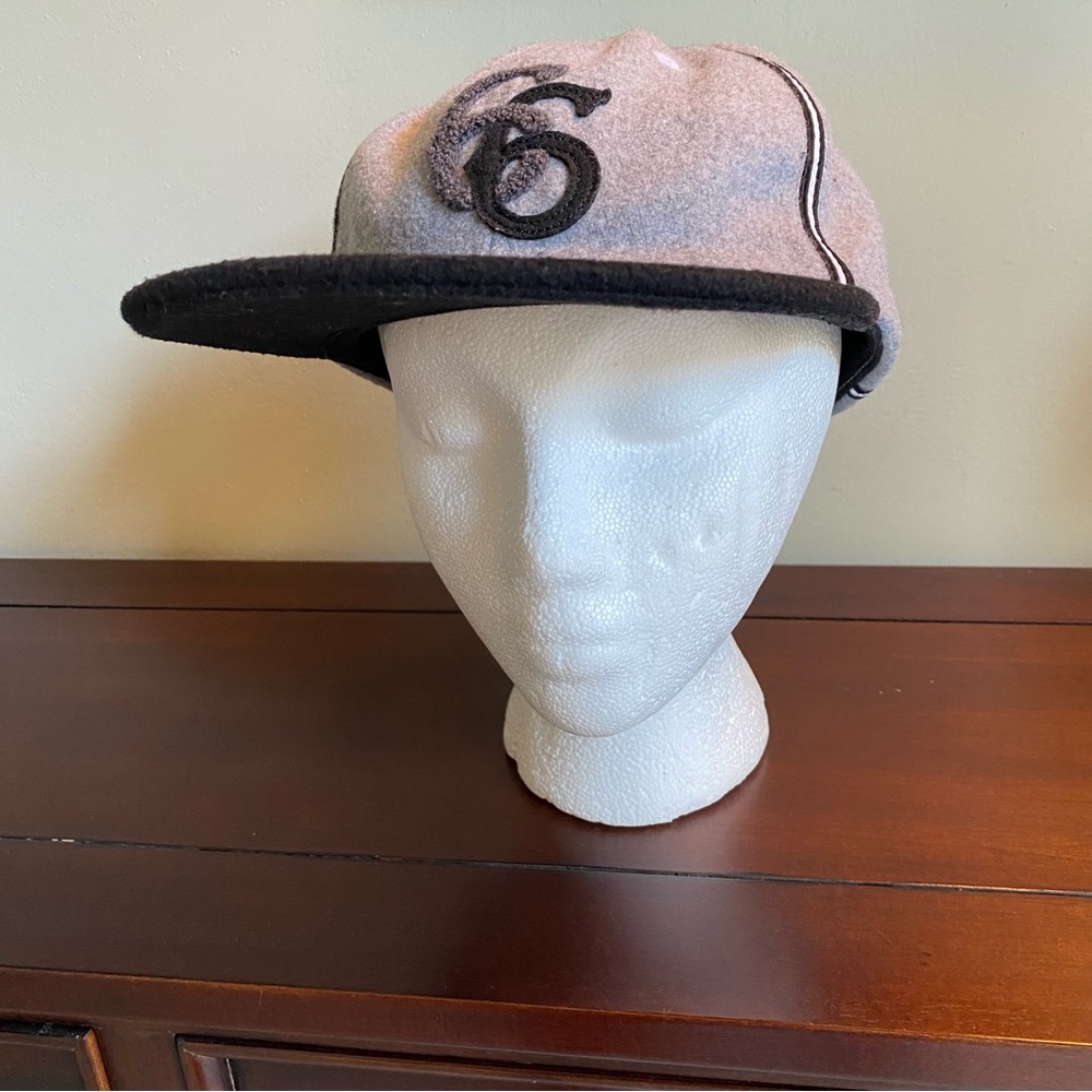 VANS Off The Wall Hawthorne 66  VTG Hat